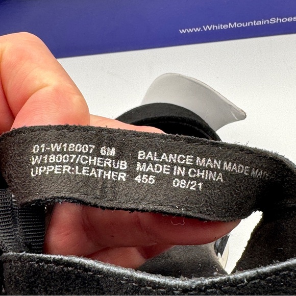 White Mountain Cherub Clogs 6M | Black Suede Wood Heel Sandals NIB - Picture 6 of 7